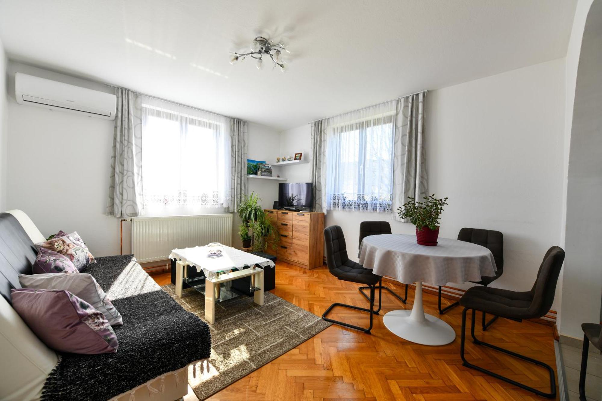 Apartment Mladen Rastovaca Exterior photo